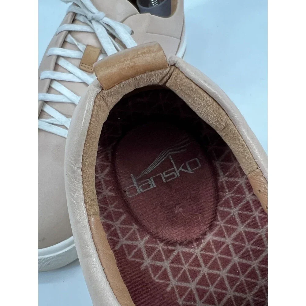Unstructured by Clarks Womens Size 9 Un Maui Lace Blush Leather Sneakers